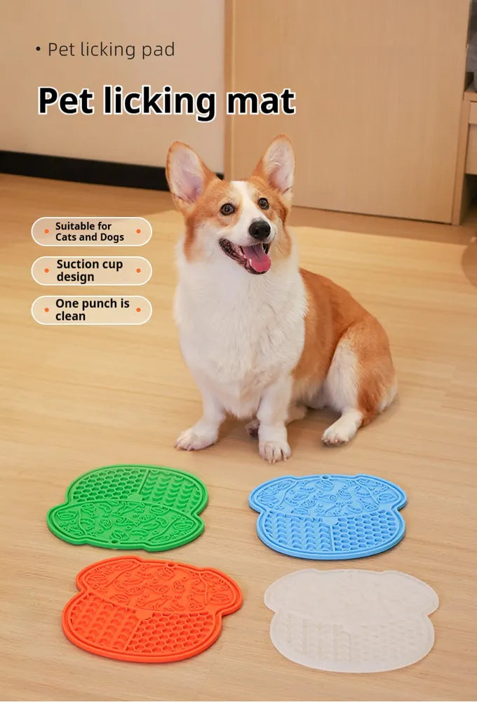 Green suction dog lick and slow-feeding mat